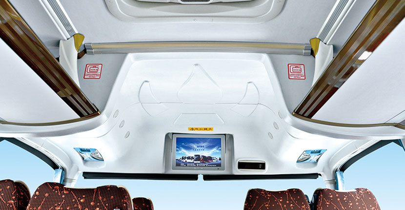 大金龍XMQ6125CY公路客車車頂設(shè)計(jì)