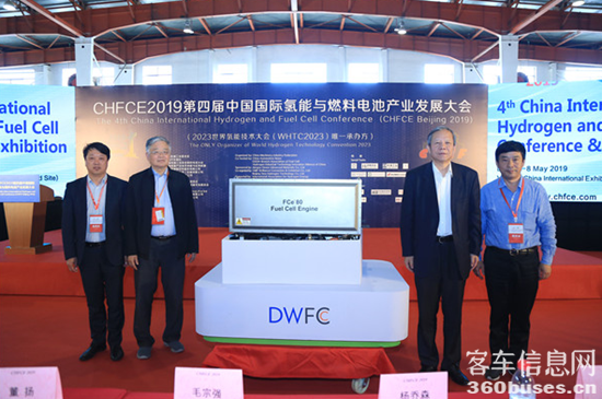 1557196359375354.png h4.png