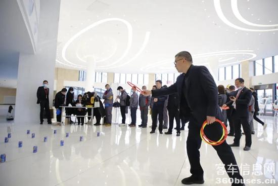 1614591745886553.jpg z5.jpg