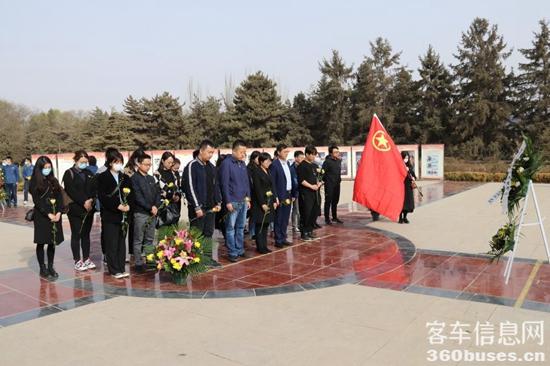 1616999415852408.jpg g1.jpg