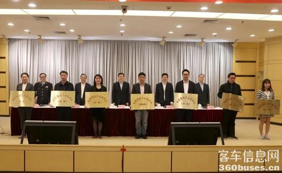 1618281109853332.jpg b1.jpg