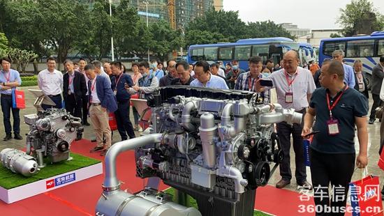 1618921785371581.jpg 02.jpg