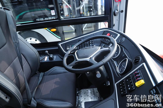 1622768694574955.png b16.png