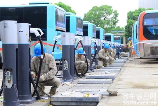 1623735696540370.jpg 1000.jpg