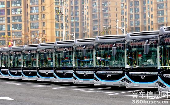 1624584688486095.jpg 余杭蔚藍(lán)_副本.jpg