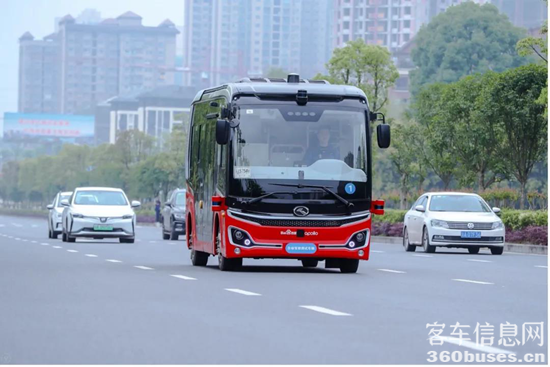 1626852977515831.png 金龍自動駕駛巴士robobus助力全國首個自動駕駛公交車項目投運.png