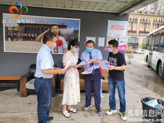 1629097140618243.png 2.png