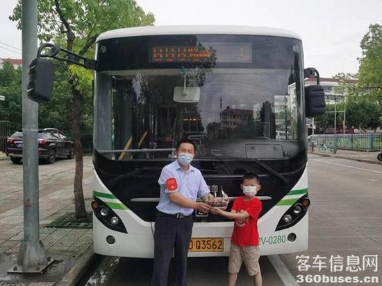 1630306297956167.jpg 0b46f21fbe096b63ad0137aa897d8d4deaf8ac83.jpg