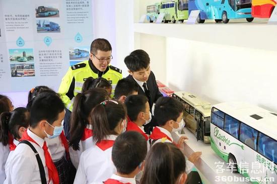 1635387924711091.jpg 7.jpg