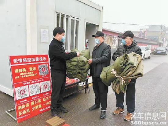 1636334255964766.jpg 1128039157_16362432480681n.jpg