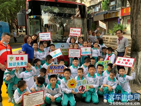 1636334492256071.jpg 1211434476_16360946539421n.jpg