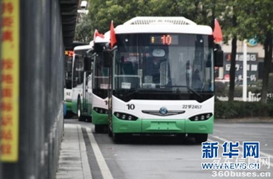 1638151215468314.jpg 1128089001_16375791164831n.jpg