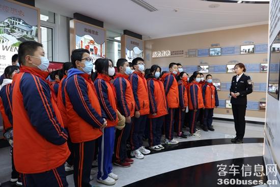 1640052065758144.jpg 1.jpg