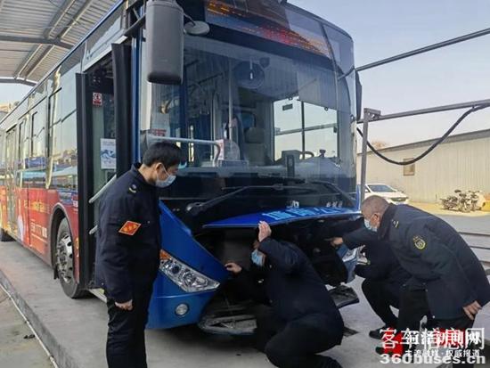 1640920803668229.jpg f823-e41971fbe881103a228255e594ff5998.jpg