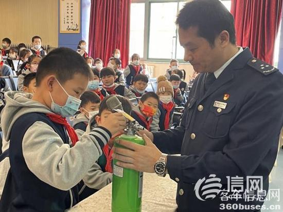 1644999836254684.jpg 2.jpg