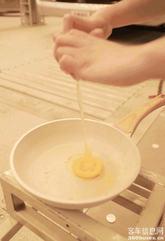 1652941375219002.jpg 4.jpg