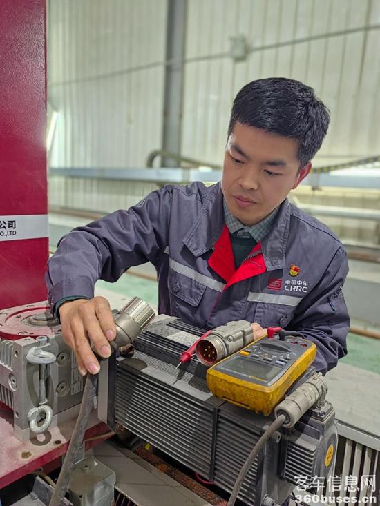 1683250724499002.jpg 4.jpg