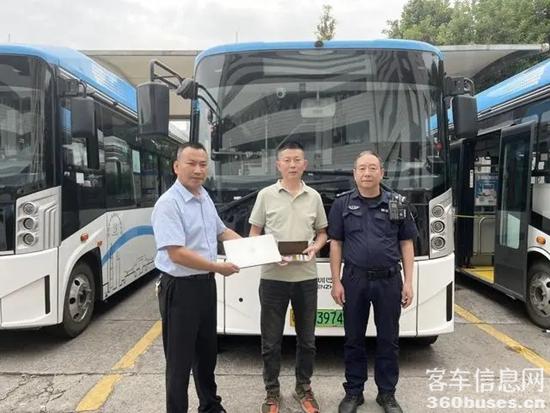 1683768951134090.jpg 1.webp.jpg