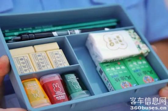 1686105181796493.jpg 3.webp.jpg