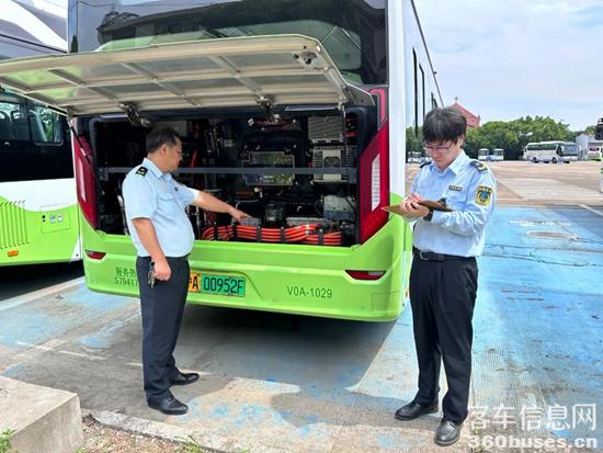 1689300700690332.jpg 5.jpg