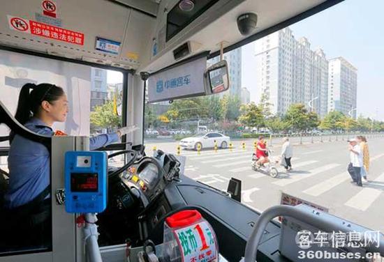 1693968752792151.jpg 28775_720b9098-f31a-4c4d-acc1-ce3270d3afe5_batchwm.jpg