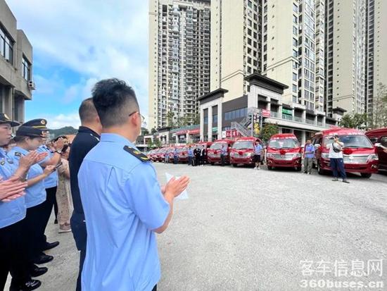 1695613151887098.jpg w700d1q75cms.jpg