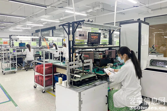 1698976898354441.png 2.png