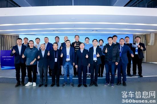 1701837513480146.jpg 2.jpg