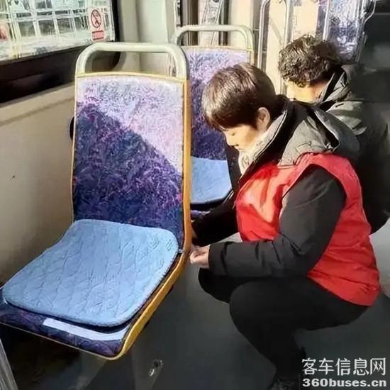 1703490330337838.jpg 2.webp.jpg