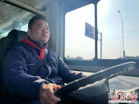 1703556989370759.jpg 2.webp.jpg