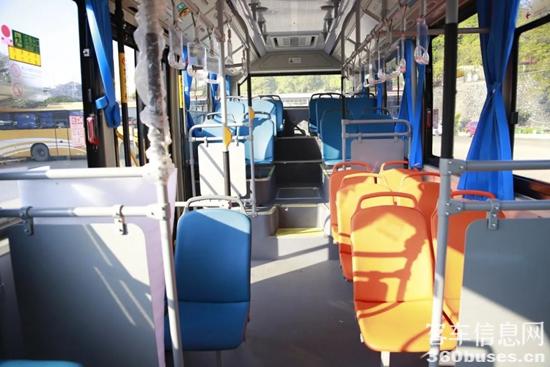 1704429401275719.jpg 4.jpg