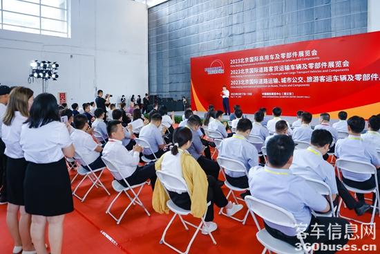 1705567876515729.jpg 頒獎(jiǎng)禮2.jpg