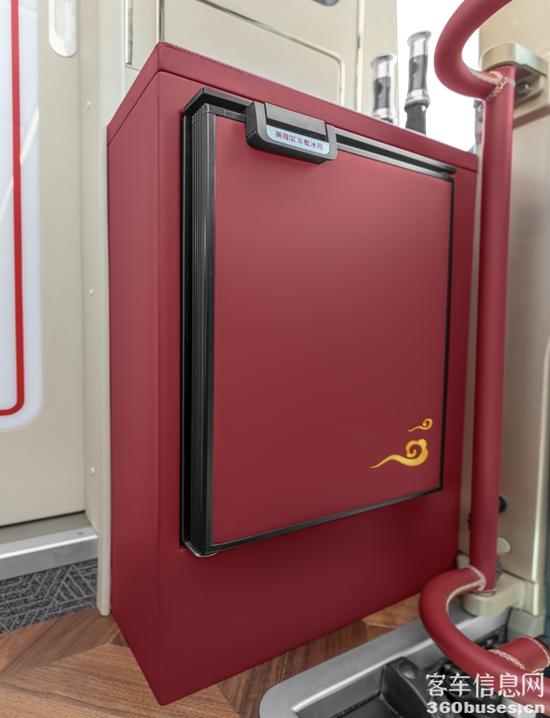 1706667588167437.jpg 5.jpg