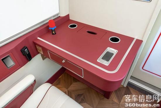 1706667607400507.jpg 8.jpg