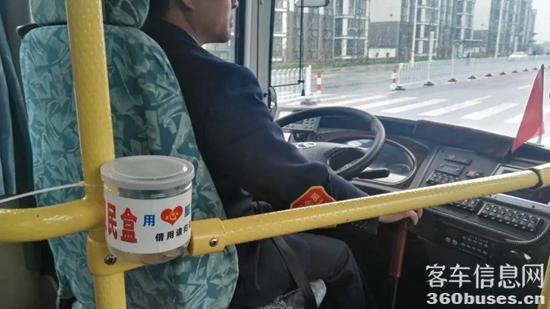 1706753437587307.jpg 5.jpg