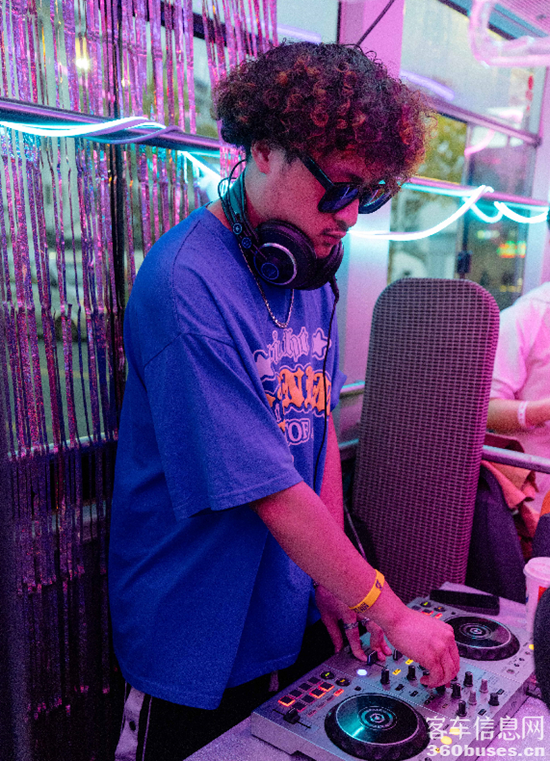 1713321699786990.png 2.png