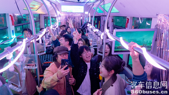 1713321723610865.png 4.png