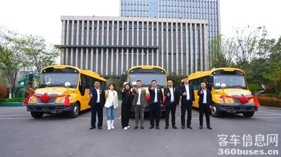 1713494975265429.jpg 4.jpg