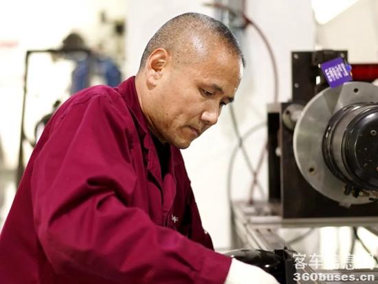 1714444766609818.jpg 2.jpg