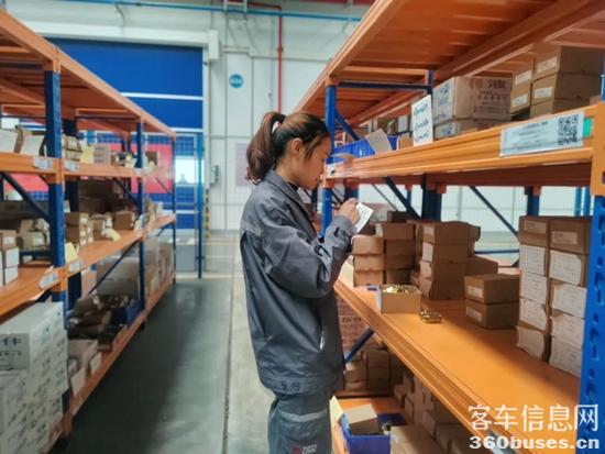 1715311281725594.jpg 4.jpg