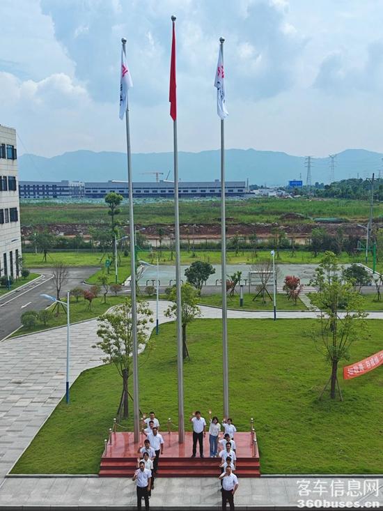 1721189590122177.jpg 6.jpg