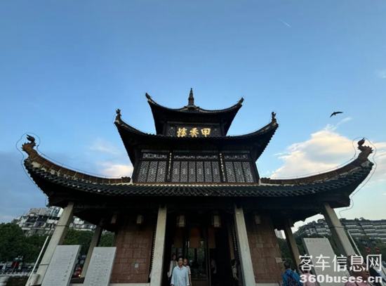 1729729108342755.png 5.png