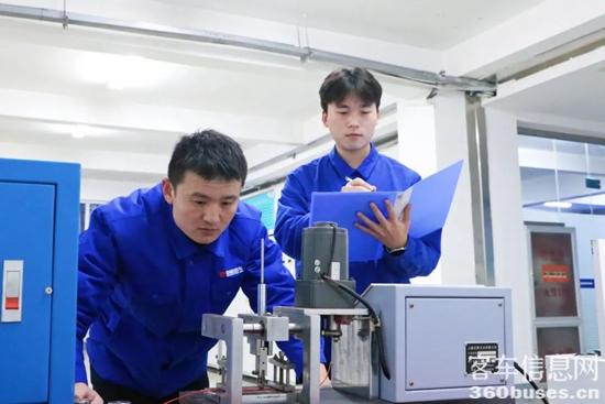 1733803876827260.jpg 6.jpg