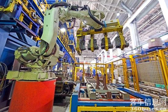 1740532825869390.jpg 4.jpg