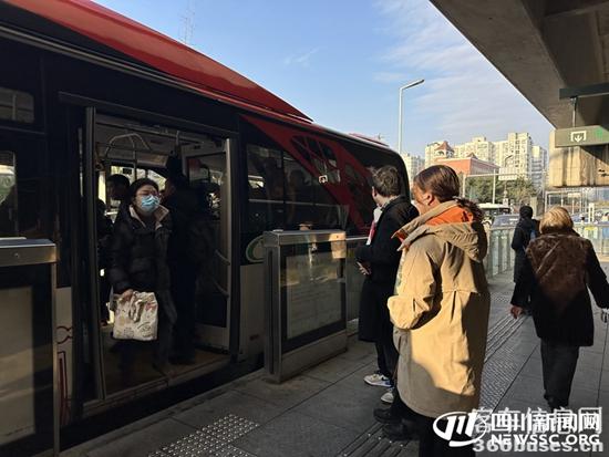 1740546442365798.jpg 1.jpg