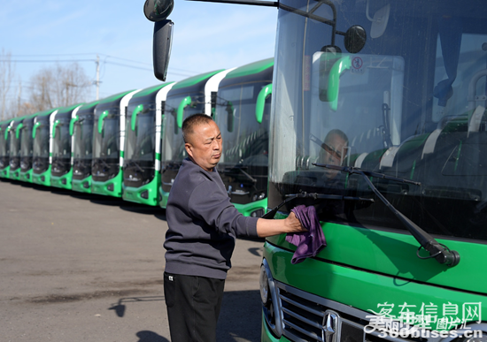 1740706549863089.png 2.png