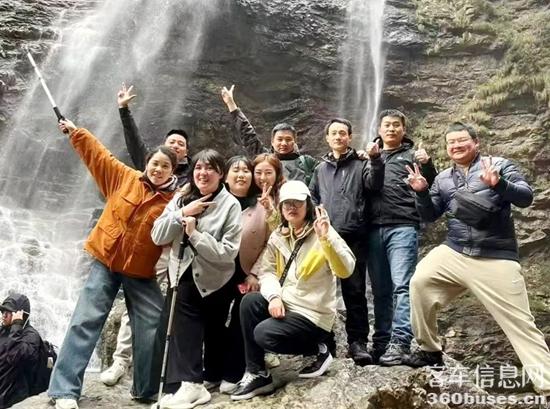 1744587779199023.jpg 9.jpg