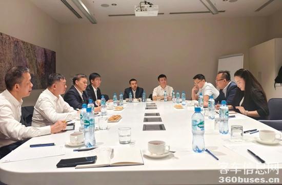 1745720549845010.jpg 3.jpg