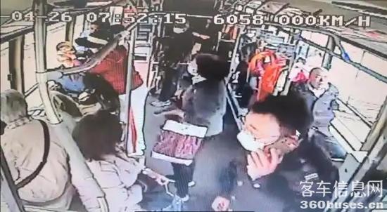 1745808781720784.jpg 2.webp.jpg