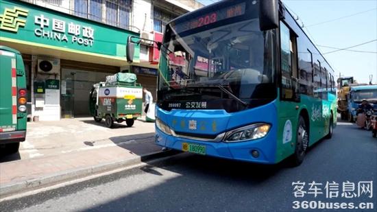 1747618813988670.jpg 2.jpg